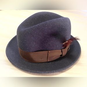 Bailey of Hollywood felt fedora